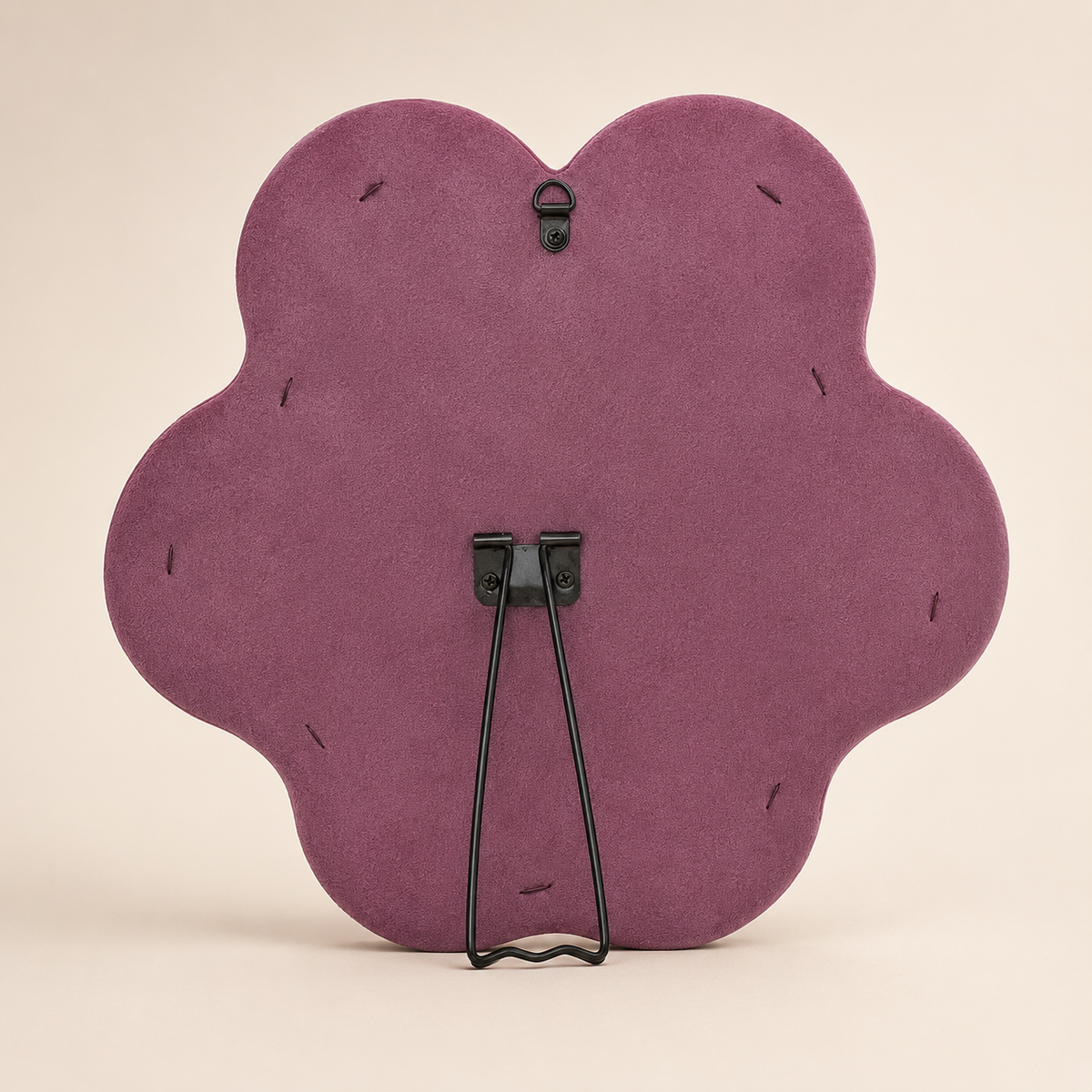 Dos du miroir Alma prune avec pied de support et crochet de fixation murale